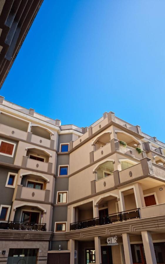 The Hat Olbia Exterior foto